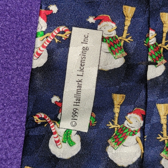 Christmas snowman silk tie from hallmark - Picture 2 of 5